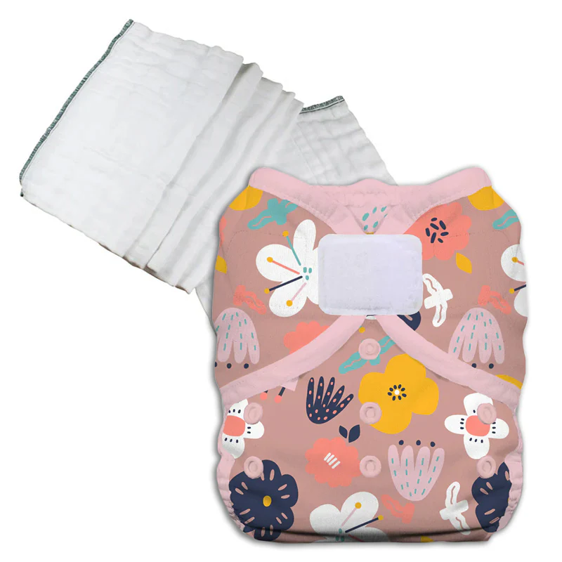 Bleached Prefold Trial Package with Thirsties Duo Covers - Image 10