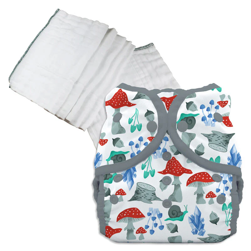 Bleached Prefold Trial Package with Thirsties Duo Covers - Image 12